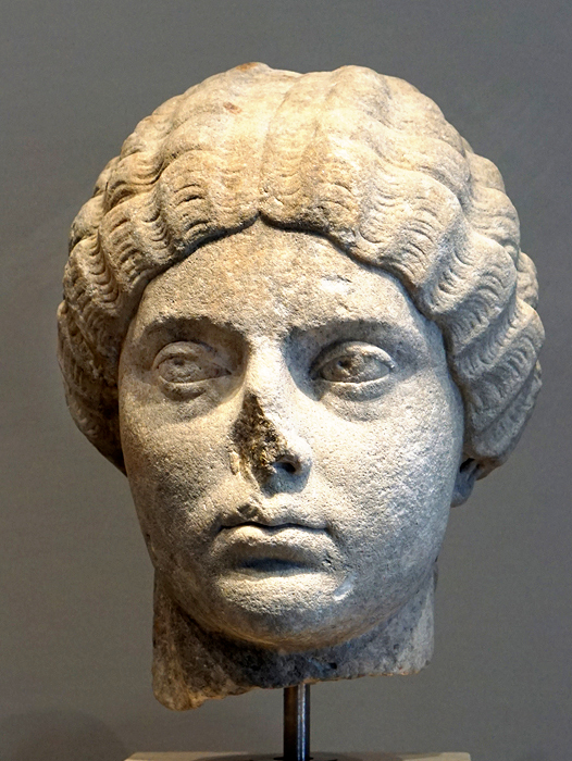 GFaustinatheYoungerwifeofEmperorMarcusAurelius1